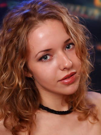 Teen beauty Agneta A loses her sexy dress and...